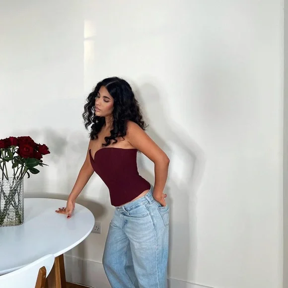 Zara Set - Wine Buttoned Tailored Blazer & Sweetheart Neckline Bustier - Picture 8 of 16